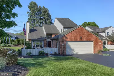 4 Cambridge Drive, Hershey, PA 17033 - Photo 1