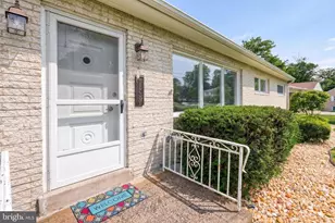 2404 Jericho Dr, Harrisburg, PA 17110 - Photo 8