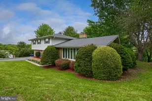 632 Adelia St, Middletown, PA 17057 - Photo 2
