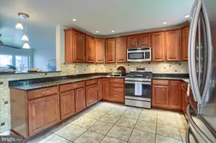 9115 Joyce Ln, Hummelstown, PA 17036 - Photo 8