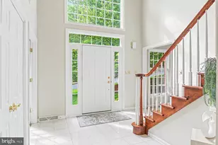 4713 Great Oak Ln, Harrisburg, PA 17110 - Photo 8