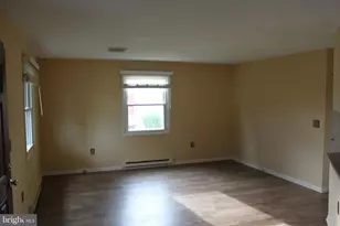 2021 Brentwood Dr, Middletown, PA 17057 - Photo 8