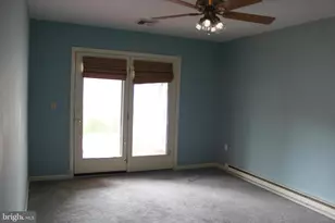 2021 Brentwood Dr, Middletown, PA 17057 - Photo 8