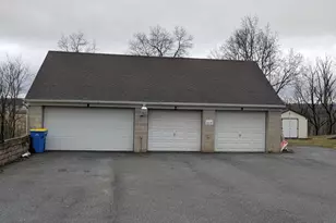 8690 Jonestown Rd, Grantville, PA 17028 - Photo 4