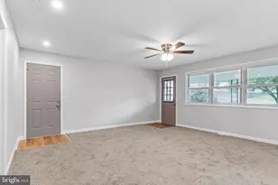 2228 Kohn Rd, Harrisburg, PA 17110 - Photo 16