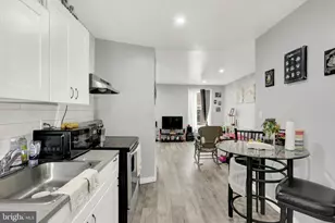 1444 Market St, Harrisburg, PA 17103 - Photo 10