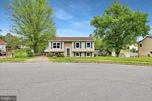 1589 Vesta Dr, Harrisburg, PA 17112 - Photo 6