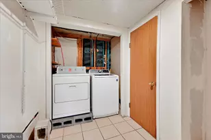 1589 Vesta Dr, Harrisburg, PA 17112 - Photo 26