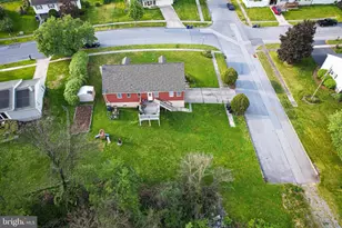 3737 Canterbury Rd, Harrisburg, PA 17109 - Photo 2