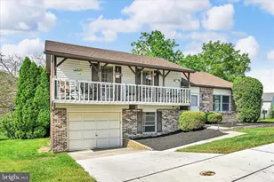 5561 Banbridge Dr, Harrisburg, PA 17112 - Photo 2