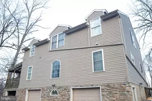 198 Valley Ln, Hummelstown, PA 17036 - Photo 1