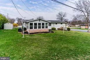 523 Hastings Dr, Harrisburg, PA 17109 - Photo 14