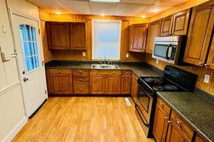 4275 N 6th St, Harrisburg, PA 17110 - Photo 8