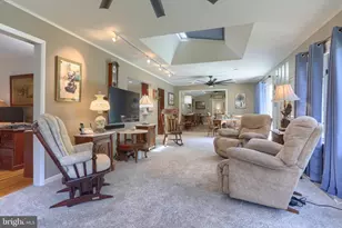 321 Concord Ct, Hershey, PA 17033 - Photo 14