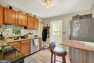 1716 Glenside Dr, Harrisburg, PA 17109 - Photo 8