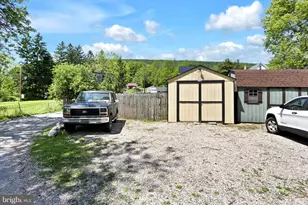 601 Pottsville St, Wiconisco, PA 17097 - Photo 28