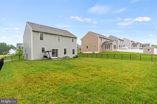 191 Magnolia Dr, Middletown, PA 17057 - Photo 36