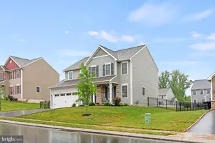 191 Magnolia Dr, Middletown, PA 17057 - Photo 2
