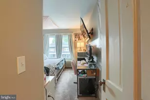 155 E Emaus St, Middletown, PA 17057 - Photo 18