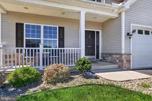 684 Lavenda Ct, Harrisburg, PA 17111 - Photo 4