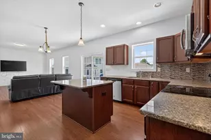 684 Lavenda Ct, Harrisburg, PA 17111 - Photo 14