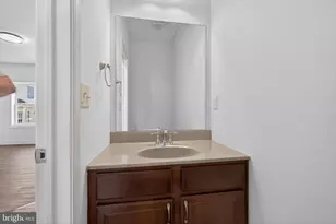 684 Lavenda Ct, Harrisburg, PA 17111 - Photo 8