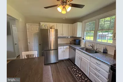 326 E Roosevelt Avenue, Middletown, PA 17057 - Photo 8