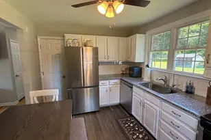 326 E Roosevelt Ave, Middletown, PA 17057 - Photo 8