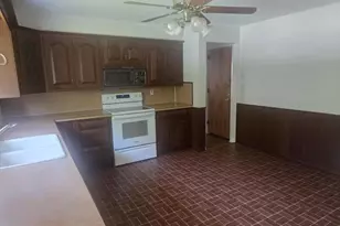 3814 Sunset Dr, Harrisburg, PA 17111 - Photo 4