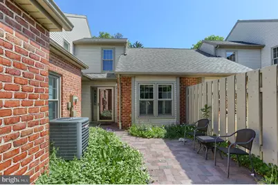 29 Cambridge Drive, Hershey, PA 17033 - Photo 4