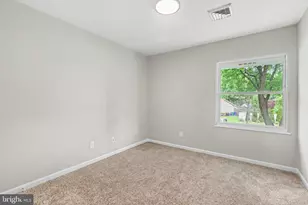 5577 Edsel St, Harrisburg, PA 17109 - Photo 16