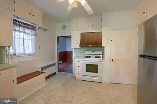 107-109 E Main St, Hummelstown, PA 17036 - Photo 8