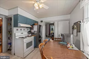 2260 Boas St, Harrisburg, PA 17103 - Photo 12