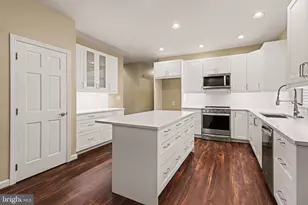 1071 Knoll Dr, Hummelstown, PA 17036 - Photo 8