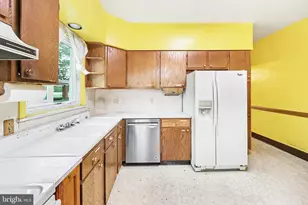 508 Graham St, Harrisburg, PA 17110 - Photo 8