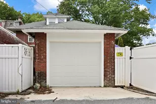 1961 Chestnut St, Harrisburg, PA 17104 - Photo 40