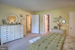 563 Roslaire Dr, Hummelstown, PA 17036 - Photo 12