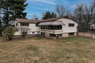 6000 Chambers Hill Rd, Harrisburg, PA 17111 - Photo 2