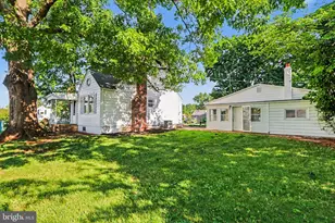 105 Oak Hill Dr, Middletown, PA 17057 - Photo 6