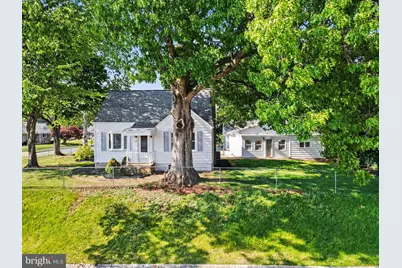 105 Oak Hill Drive, Middletown, PA 17057 - Photo 2