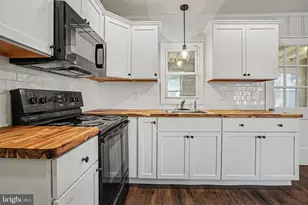 105 Oak Hill Dr, Middletown, PA 17057 - Photo 22