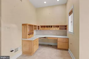 2394 Forest Hills Dr, Harrisburg, PA 17112 - Photo 12
