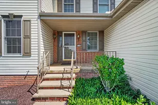 1140 Woodridge Dr, Middletown, PA 17057 - Photo 2