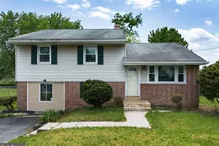 13 Judy Ln, Harrisburg, PA 17112 - Photo 4