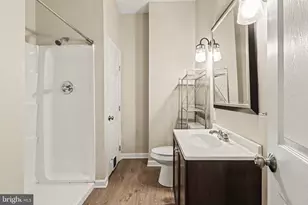 1710 Green St, Harrisburg, PA 17102 - Photo 24