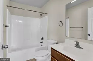 722 Gregs Dr, Harrisburg, PA 17111 - Photo 22