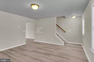 722 Gregs Dr, Harrisburg, PA 17111 - Photo 10