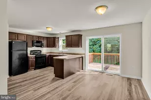 845 Gregs Dr, Harrisburg, PA 17111 - Photo 8
