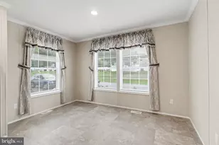 10 S Elmer Ave, Halifax, PA 17032 - Photo 6