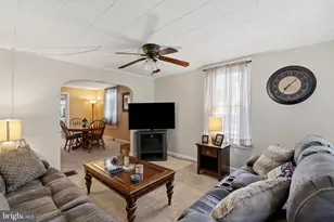 412 Apple Ave, Middletown, PA 17057 - Photo 16
